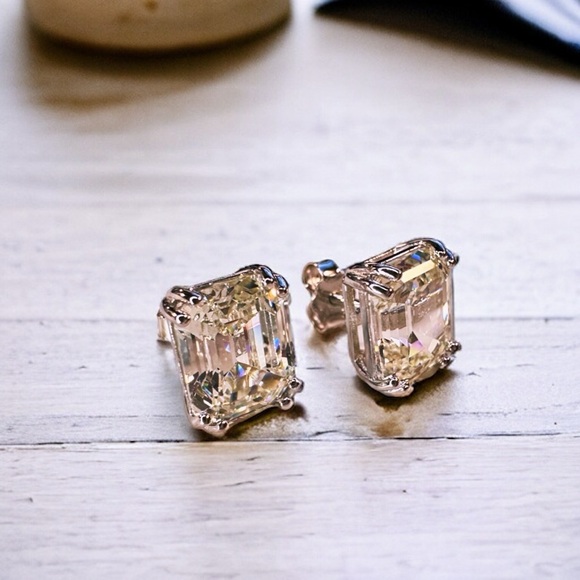 NEW Solid 925 Sterling Silver Prong Set Emerald Cut High Carbon Sparkling Studs - Picture 6 of 16